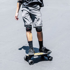 electric mini-cruiser board